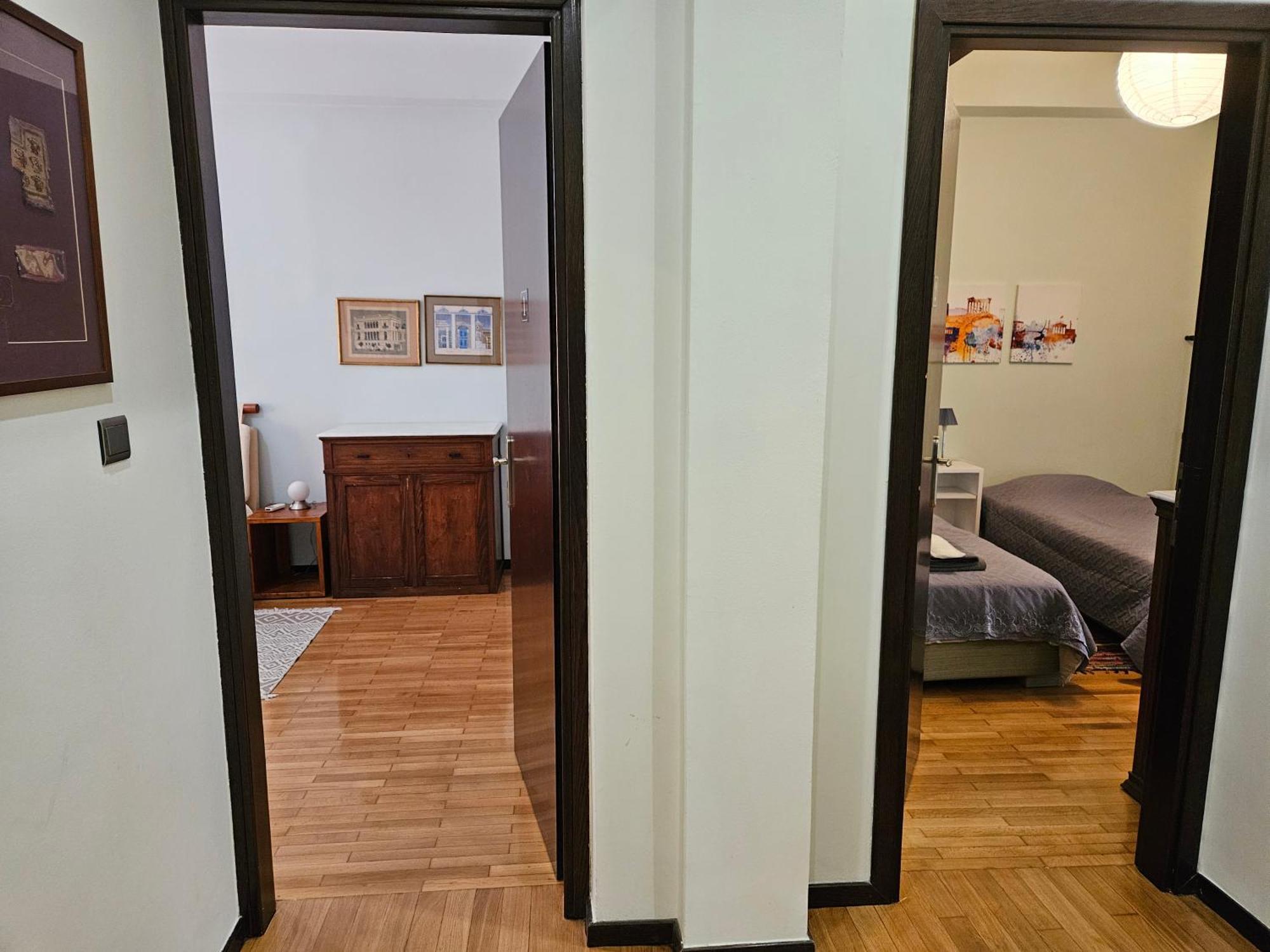 3 Bedder In Ilisia, Megaro Mousikis