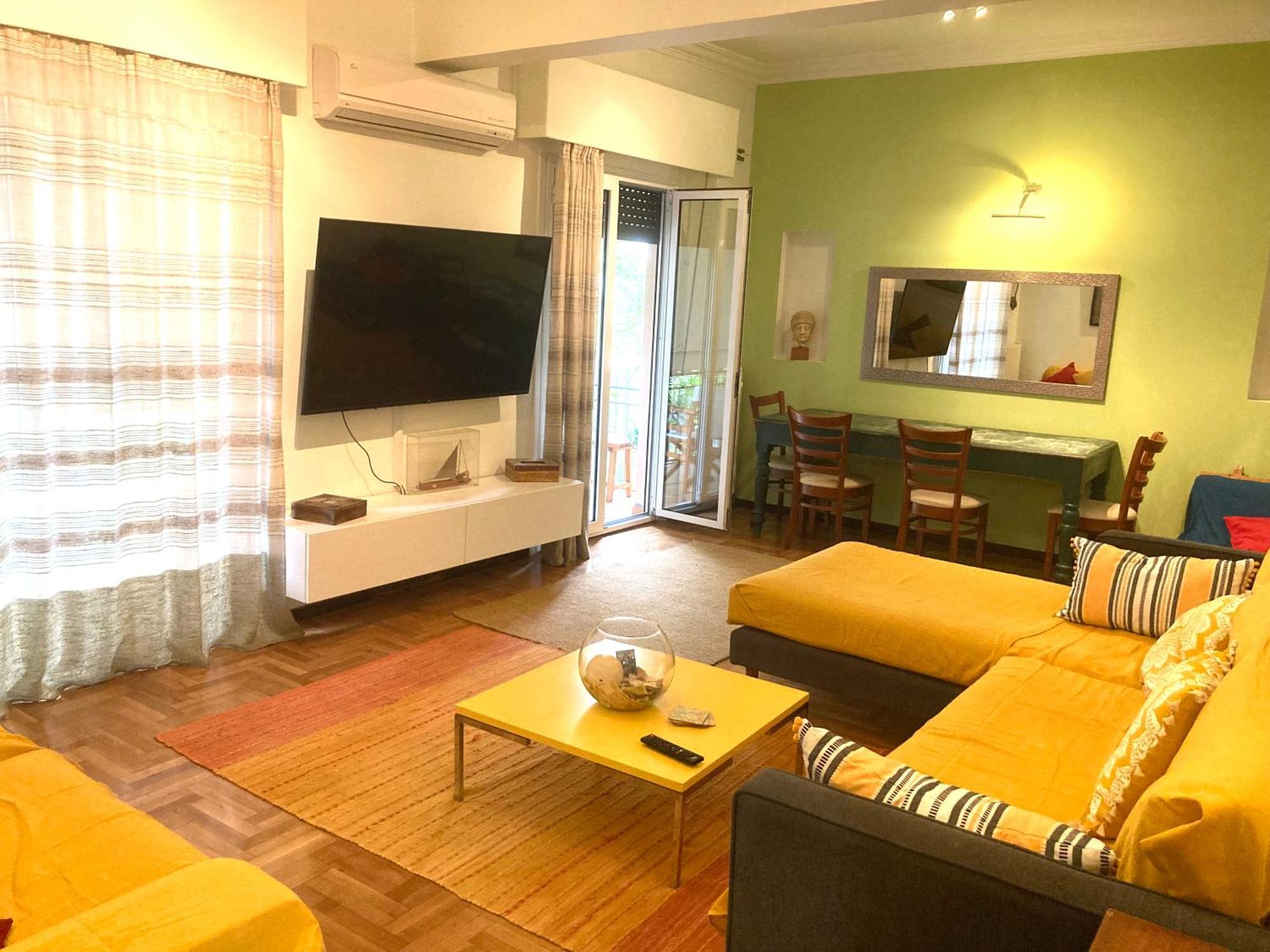 3 Bedder In Ilisia, Megaro Mousikis דירה *